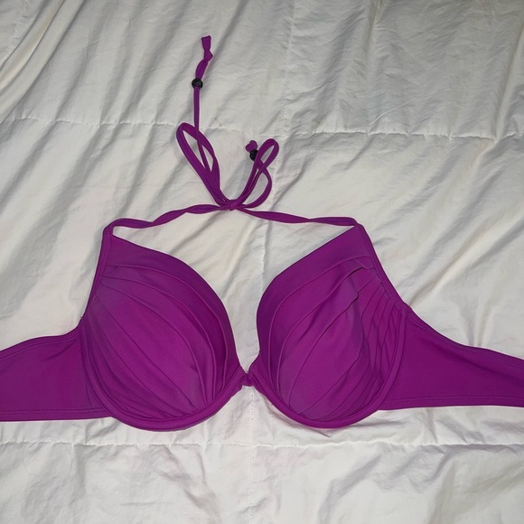 H&M Other - H&M ruched purple bikini top 36D